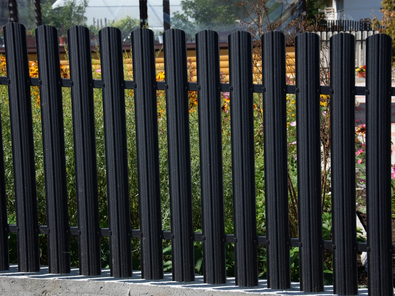 Moderne Methoden zum Schneiden und Biegen von Metall und die